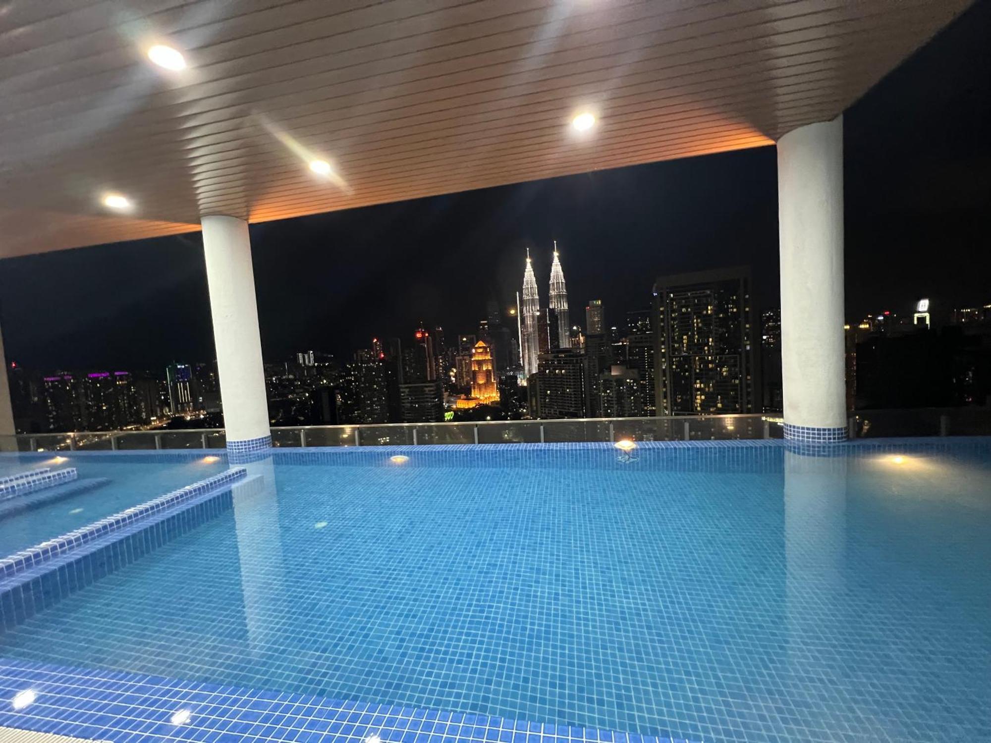 The Colony By Stay Suites Klcc Куала-Лумпур Экстерьер фото